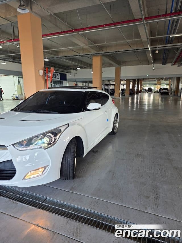 Hyundai Veloster DCT팩, 2013 1