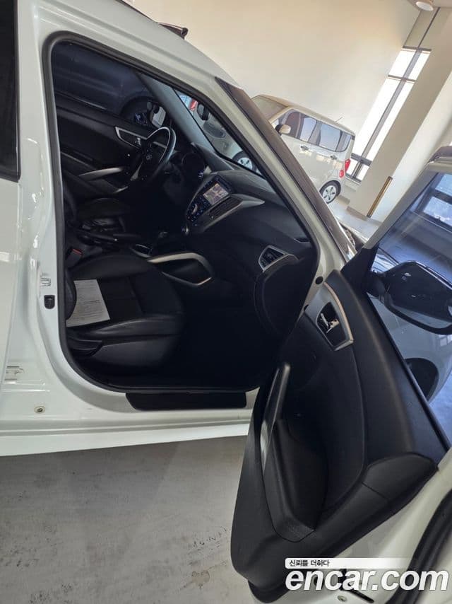 Hyundai Veloster DCT팩, 2013 18