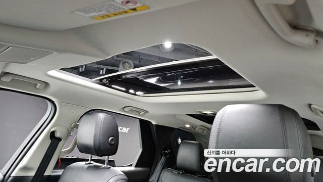 Land Rover Discovery 5 2.0 SD4 SE, 2018 18