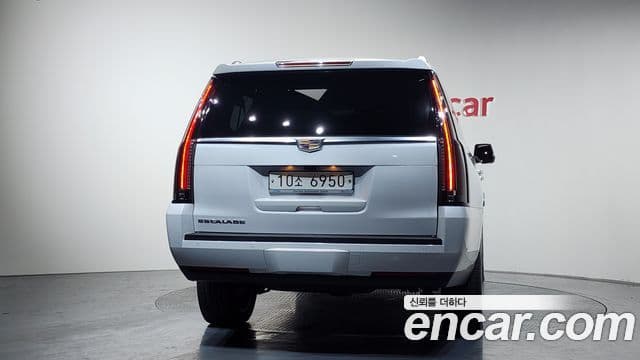Cadillac Escalade 4세대, 2019 4