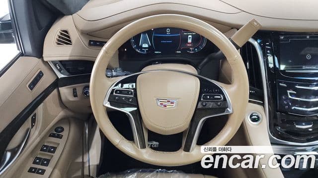Cadillac Escalade 4세대, 2019 13