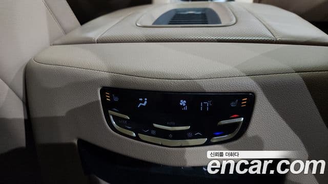 Cadillac Escalade 4세대, 2019 18