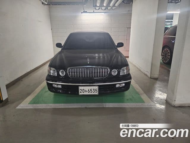 Hyundai 다이너스티 Signature, 2002 1