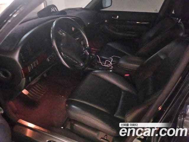 Hyundai 다이너스티 Signature, 2002 4