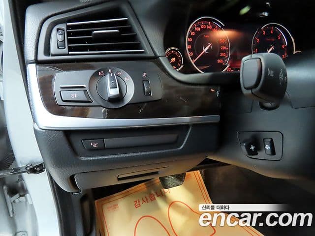 BMW 5시리즈 (F10), 2015 13