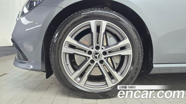 Mercedes-Benz E-класс W213 Avantgarde, 2022 все фото