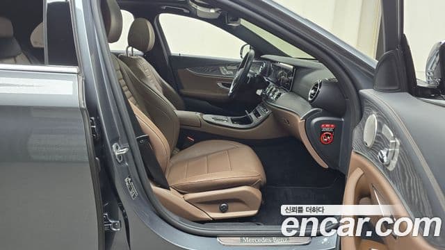 Mercedes-Benz E-класс W213 Avantgarde, 2022 11