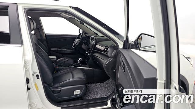 KG모빌리티(SsangYong) Berry New Tivoli V3, 2022 11