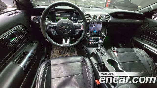 Ford Mustang купе, 2019 7