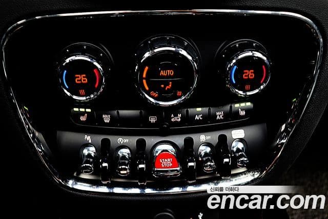 Mini Cooper 클럽맨 2세대, 2024 19