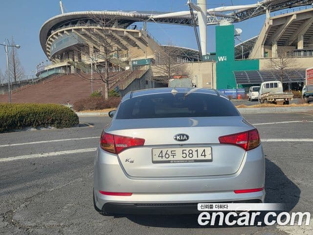 Kia K5 LPI Deluxe, 2013 3