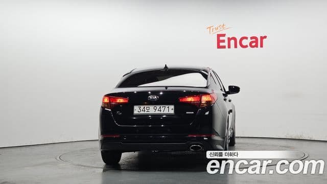 Kia K5 Special, 2013 4