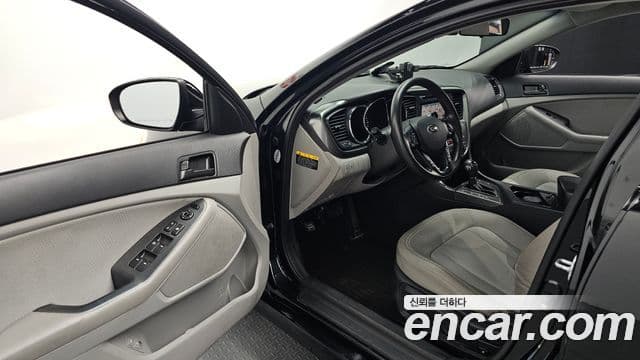 Kia K5 Special, 2013 11