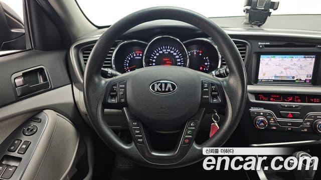 Kia K5 Special, 2013 13