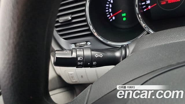 Kia K5 Special, 2013 18