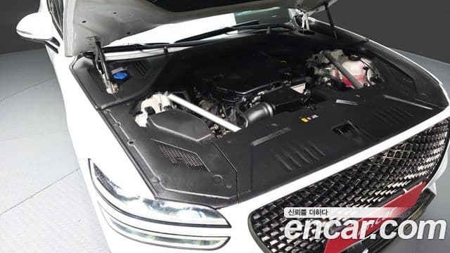 Genesis GV70, 2021 6