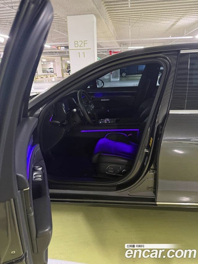 Genesis G90 (RS4) бензин 3.5 турбо AWD, 2022 4