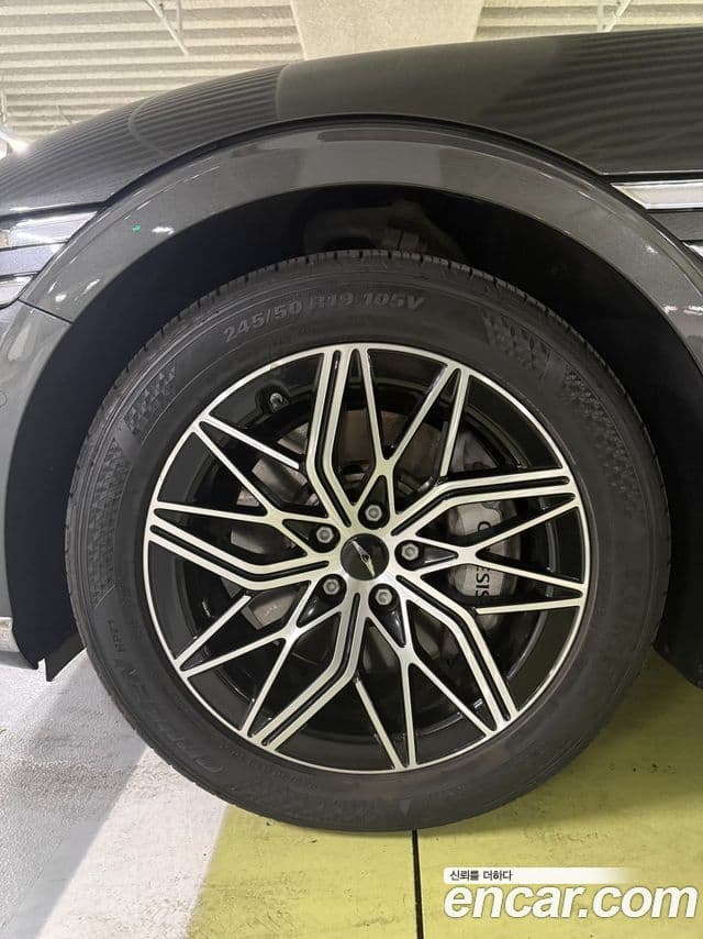 Genesis G90 (RS4) бензин 3.5 турбо AWD, 2022 16