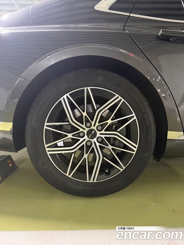 Genesis G90 (RS4) бензин 3.5 турбо AWD, 2022 18