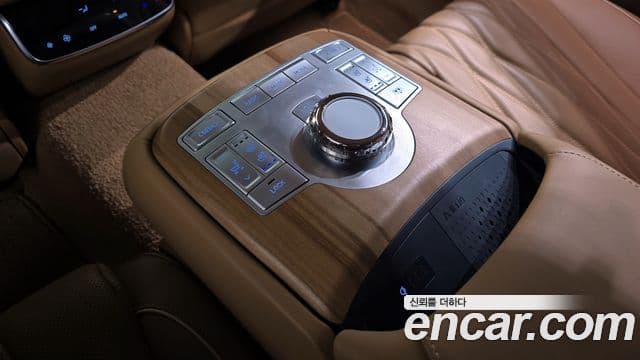 Genesis G80 (RG3) бензин 3.5 турбо AWD, 2025 19