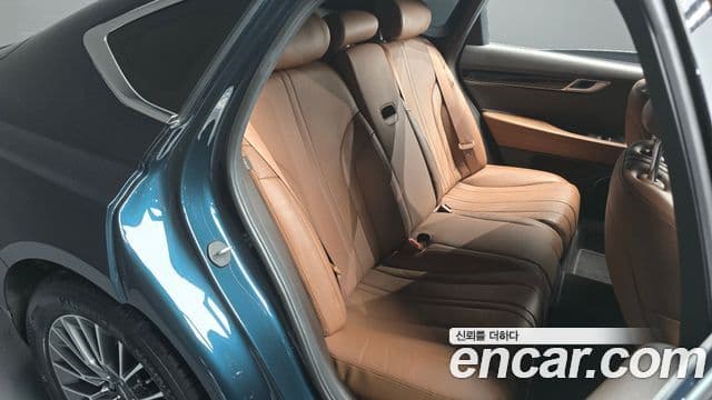 Genesis G80 (RG3) бензин 2.5 турбо 2WD, 2022 12