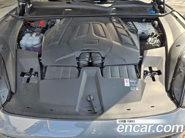 Porsche Cayenne (PO536) 4.0 GTS купе, 2025 6