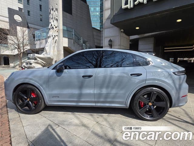 Porsche Cayenne (PO536) 4.0 GTS купе, 2025 20
