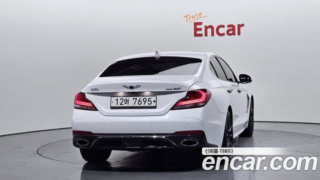 Genesis G70 Supreme, 2018 4