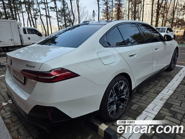 BMW 5시리즈 (G60) 530e M Sport, 2024 8