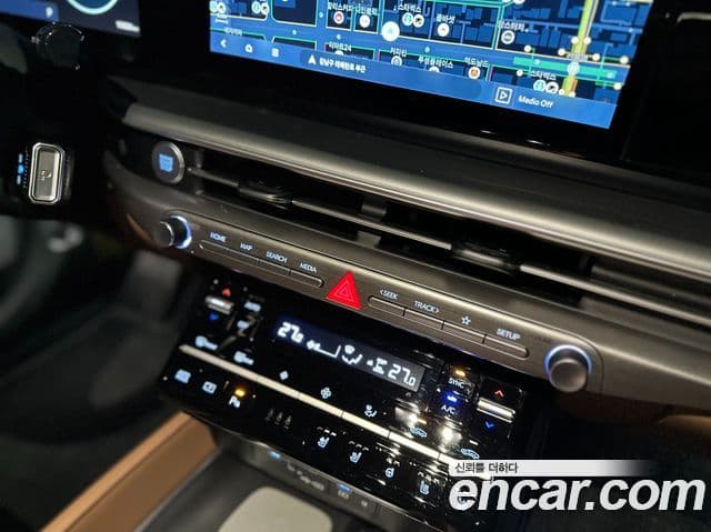 Hyundai Grandeur (GN7) Exclusive, 2025 12