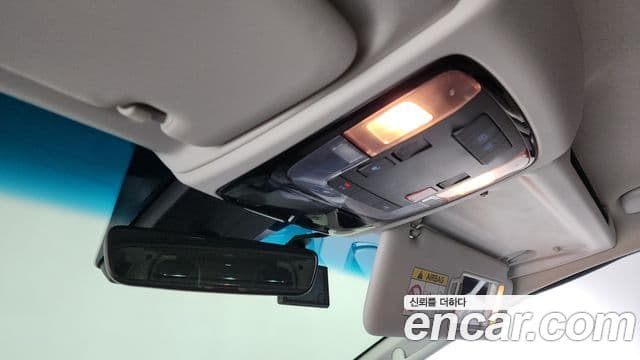 Hyundai Staria Modern, 2023 19