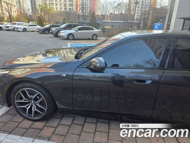 BMW 5시리즈 (G60) 520i M Sport, 2025 4