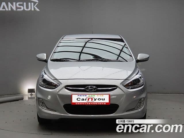 Hyundai Accent(новый кузов / новое поколение) Premier, 2015 3