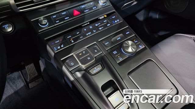 Hyundai NEXO Premium, 2020 9