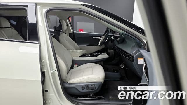 Kia EV6 Earth, 2023 11