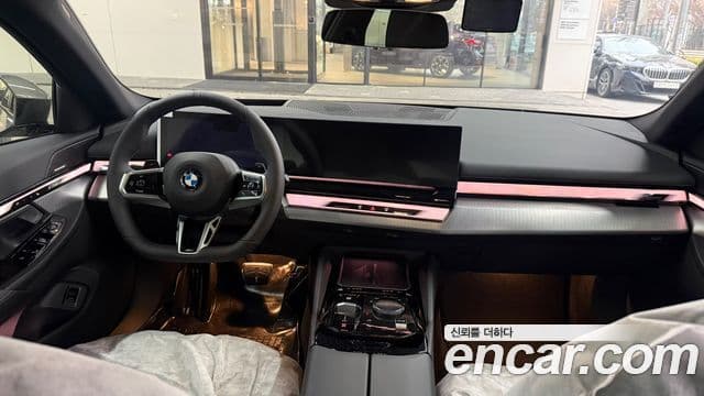 BMW 5시리즈 (G60) 520i M Sport, 2026 9