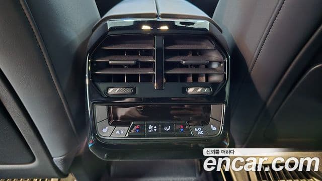 BMW iX xDrive50 Sport Plus, 2022 15