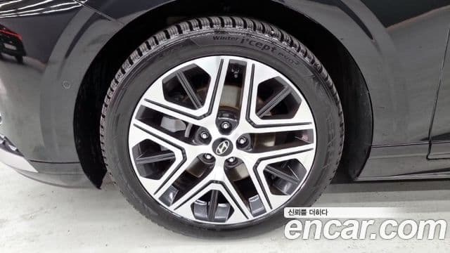 Hyundai Grandeur (GN7) Exclusive, 2023 18