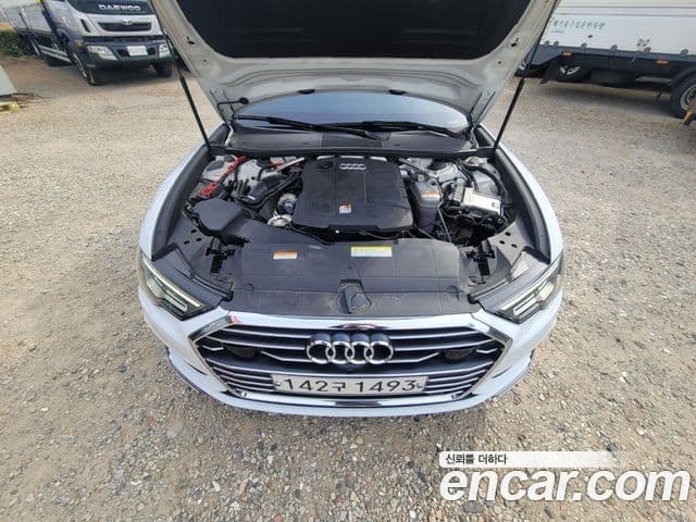 Audi A6 (C8), 2020 14