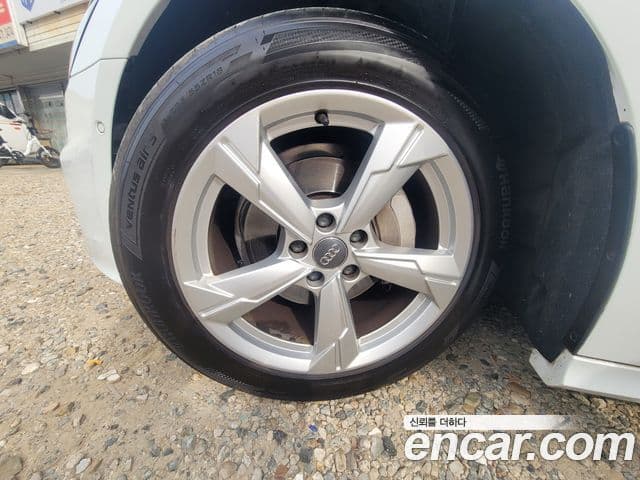 Audi A6 (C8), 2020 16