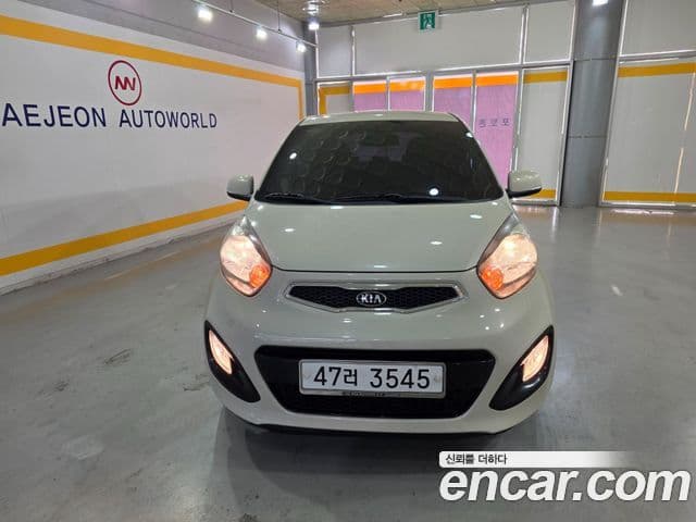 Kia All New Morning Deluxe Trendy, 2014 2