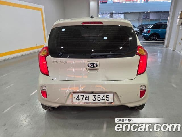 Kia All New Morning Deluxe Trendy, 2014 4