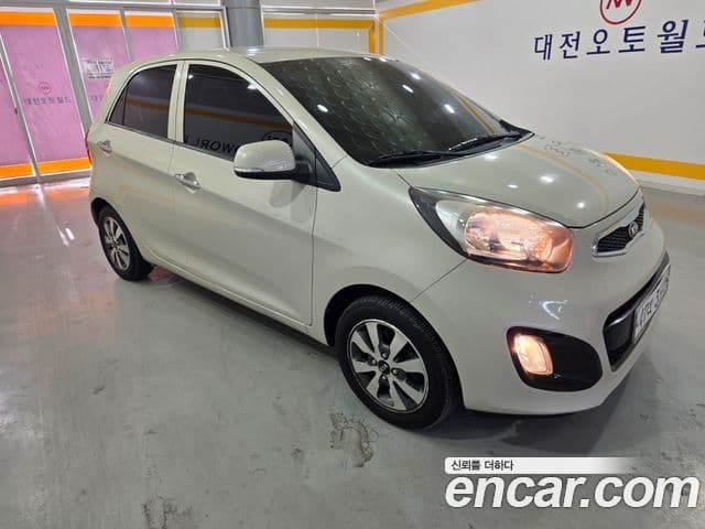 Kia All New Morning Deluxe Trendy, 2014 6
