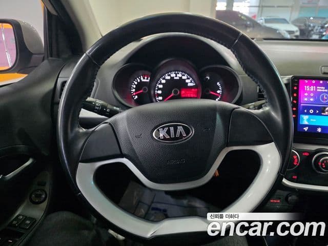 Kia All New Morning Deluxe Trendy, 2014 13