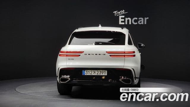 Genesis GV70, 2025 4