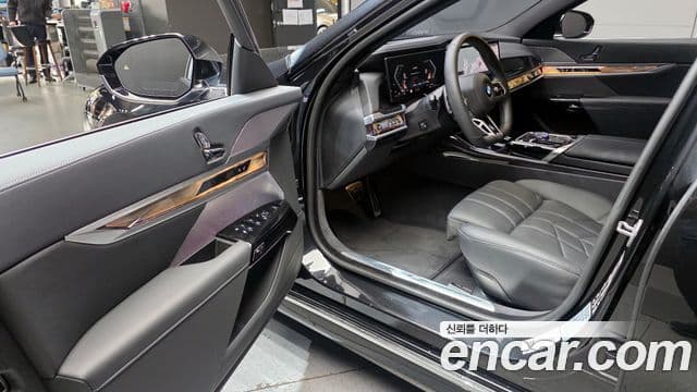 BMW 7시리즈 (G70) 740d xDrive M Sport, 2025 11