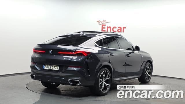 BMW X6 (G06) xDrive40i M Sport, 2022 2