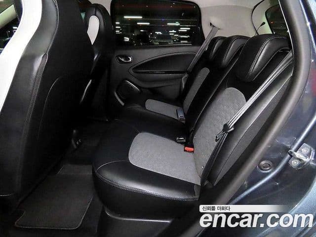 Renault Korea(Samsung) 조에 intense Eco, 2021 7