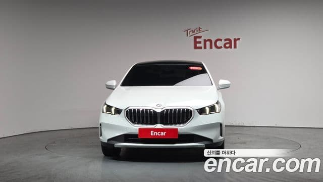 BMW 5시리즈 (G60), 2025 3