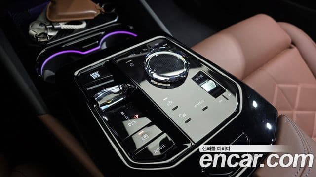 BMW 5시리즈 (G60), 2025 9